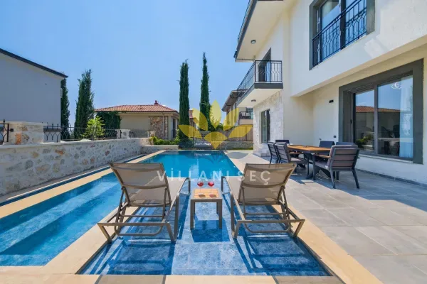 Villa Famos 1
