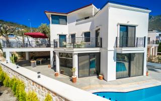 Villa Fezy