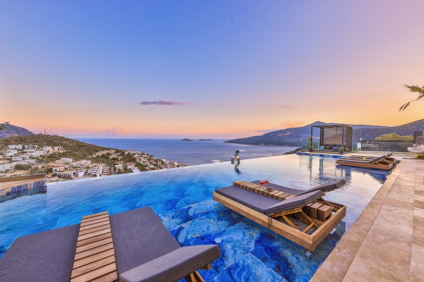 Villa Layor 